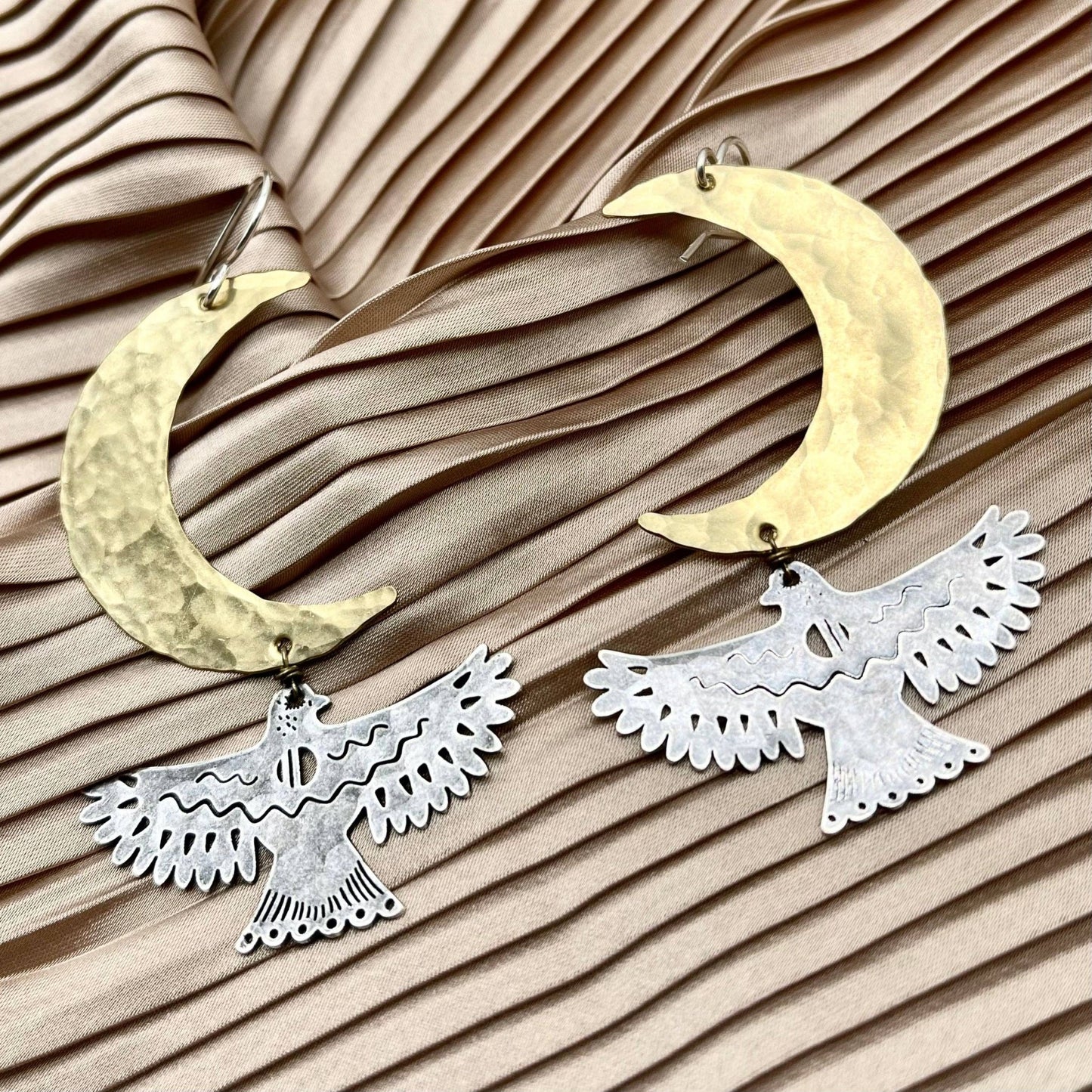 Handmade Night Wing Earrings - MST GoodsFluff Hardware