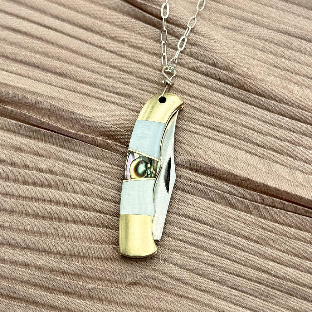 Handmade Salt Water Necklace - MST GoodsFluff Hardware