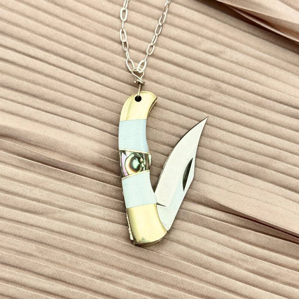 Handmade Salt Water Necklace - MST GoodsFluff Hardware