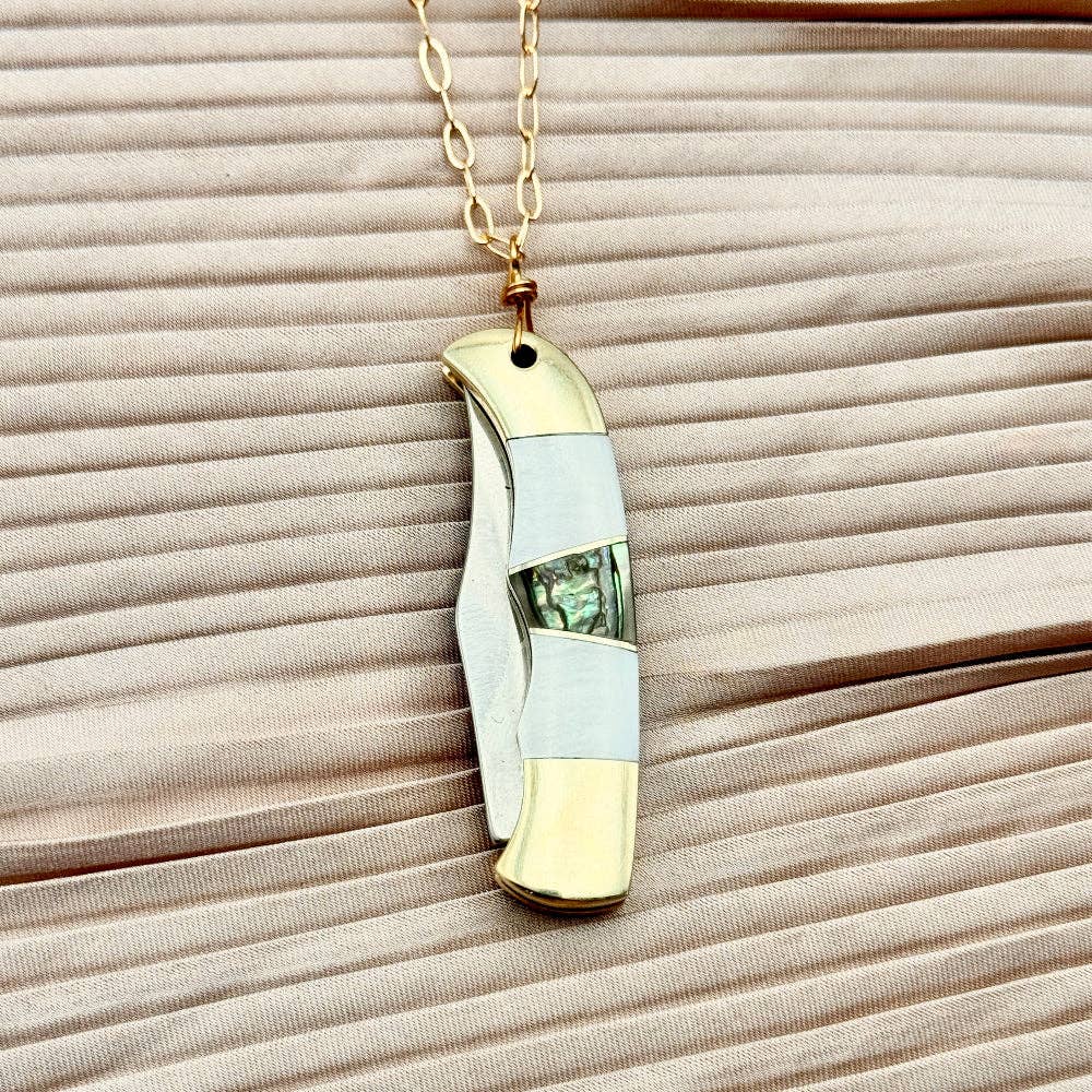 Handmade Salt Water Necklace - MST GoodsFluff Hardware