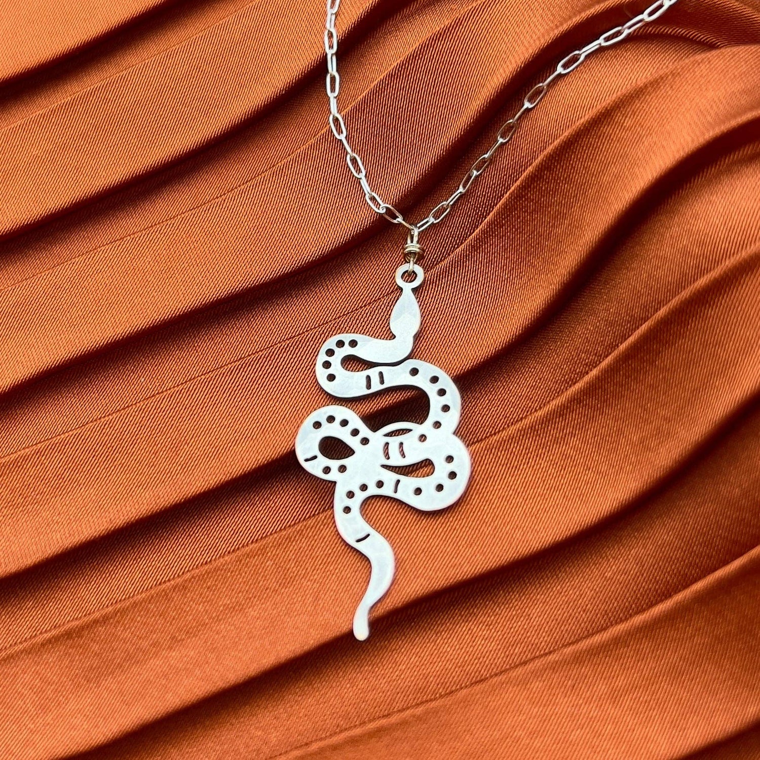Handmade Slither II Necklace - MST GoodsFluff Hardware