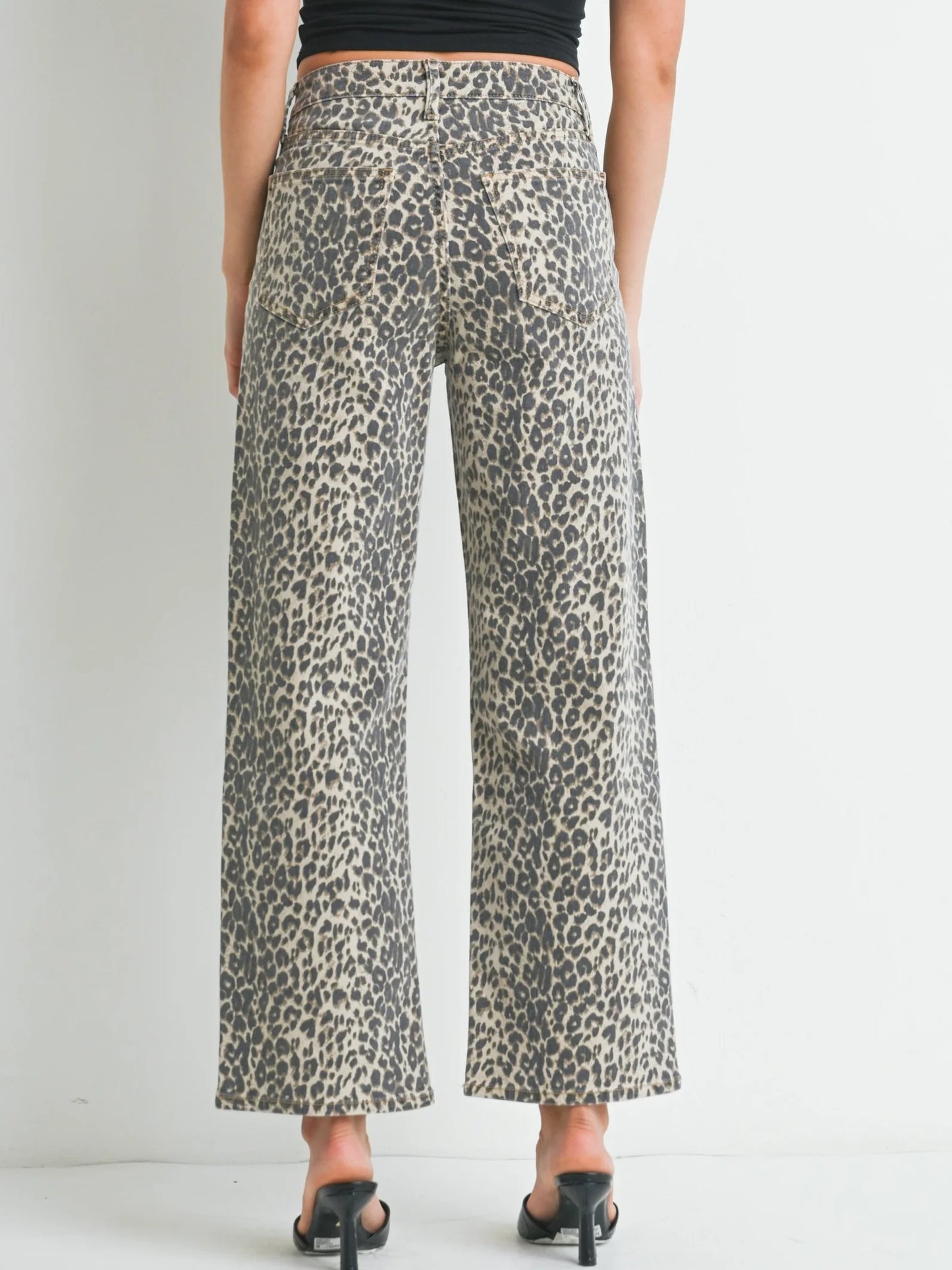 High Rise Vintage Straight Jeans