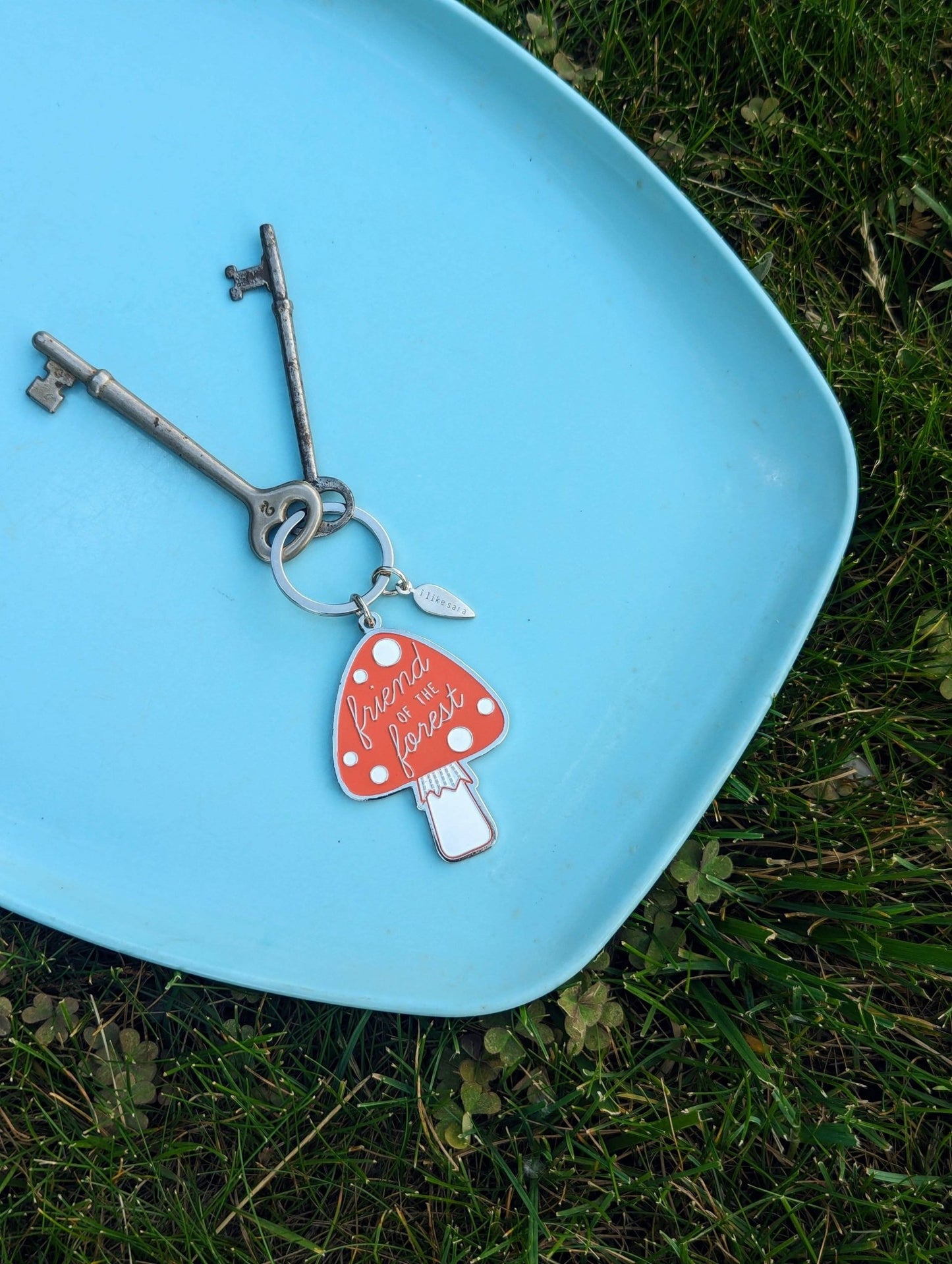 Keychain | friend of the forest mushroom - MST Goodsilikesara | art + goods