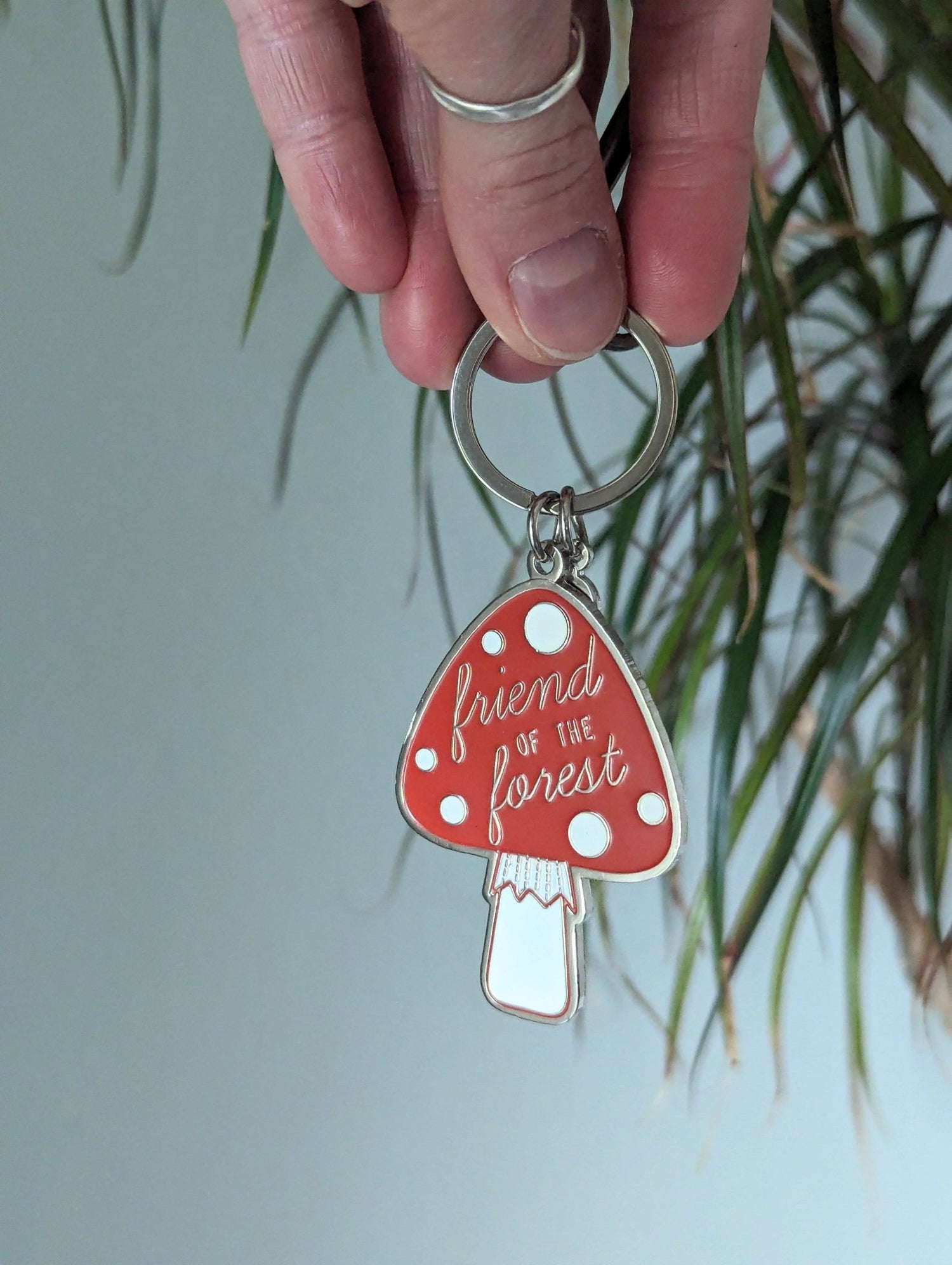 Keychain | friend of the forest mushroom - MST Goodsilikesara | art + goods