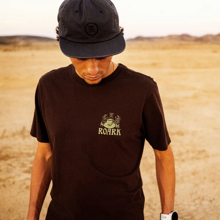 Reading Ritual Tee in Tobacco