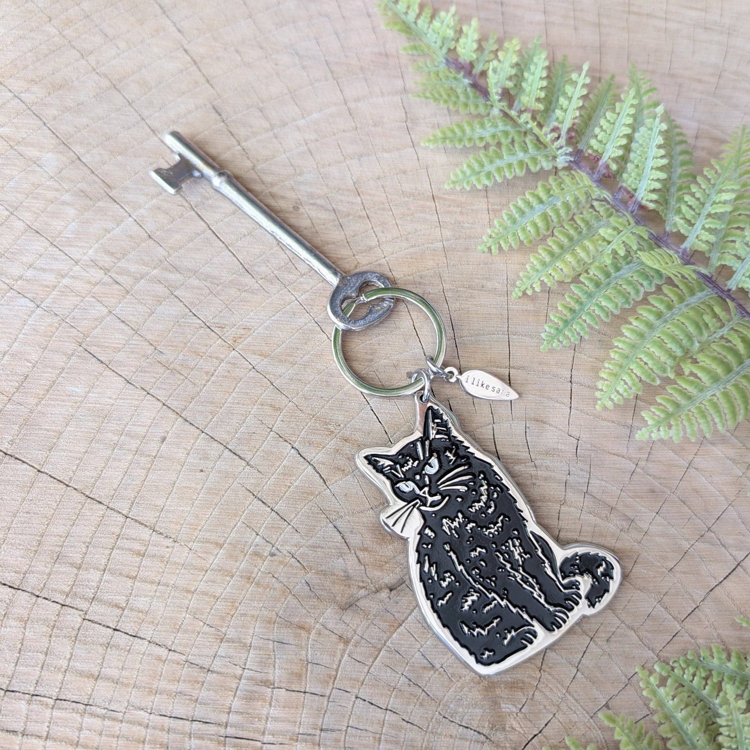 Metal enamel keychain / purse charm | black cat - MST Goodsilikesara | art + goods