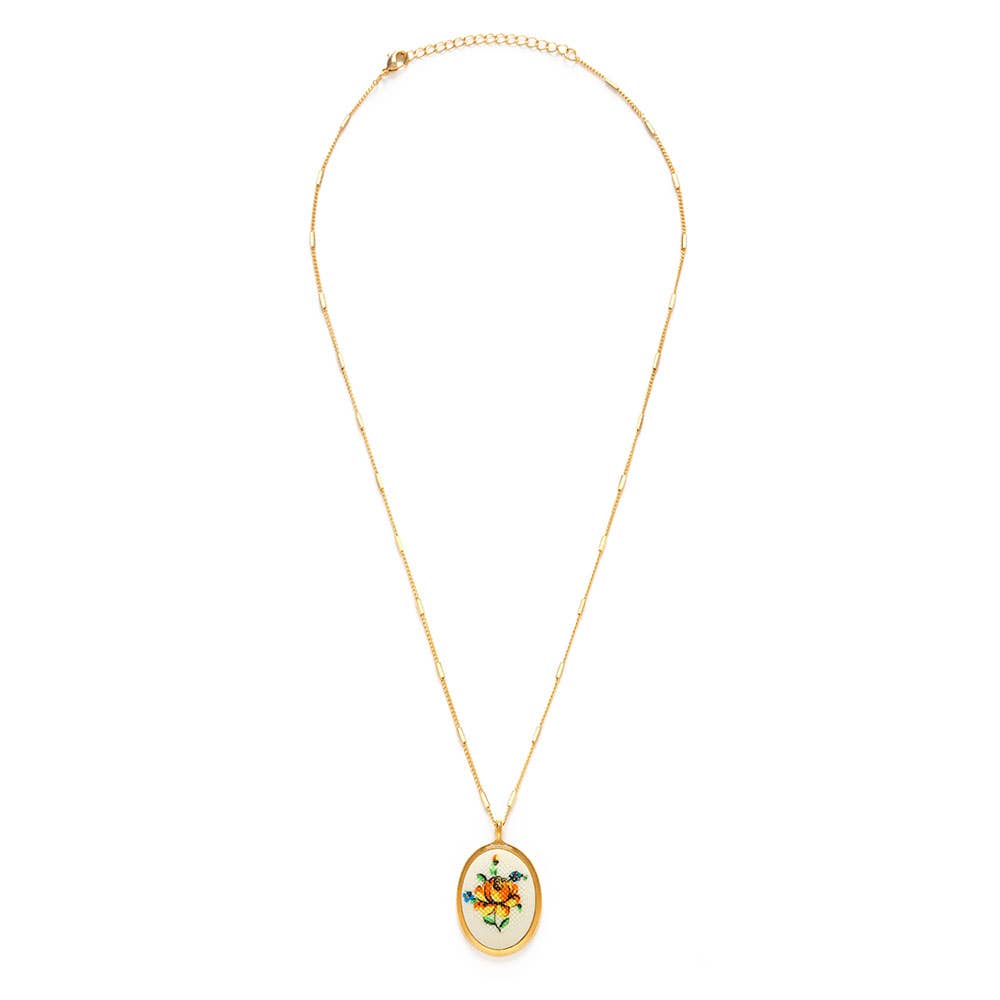Needlepoint Yellow Flower Vintage Cameo Necklace - MST GoodsAmano Studio