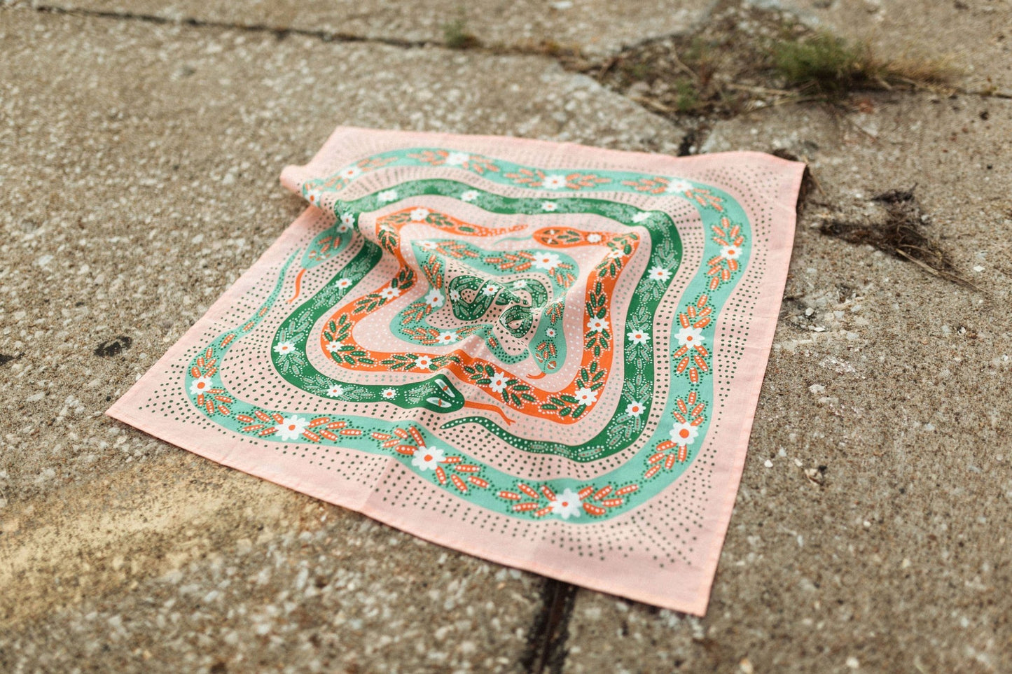 No. 069 Snakes Pink - MST GoodsBandanasHandker Bandanas