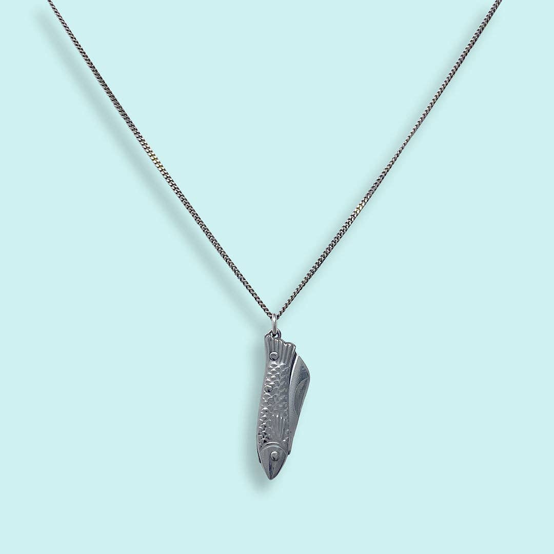 Small Silver Fish Knife Necklace - MST GoodsNecklacesOrnamental Things