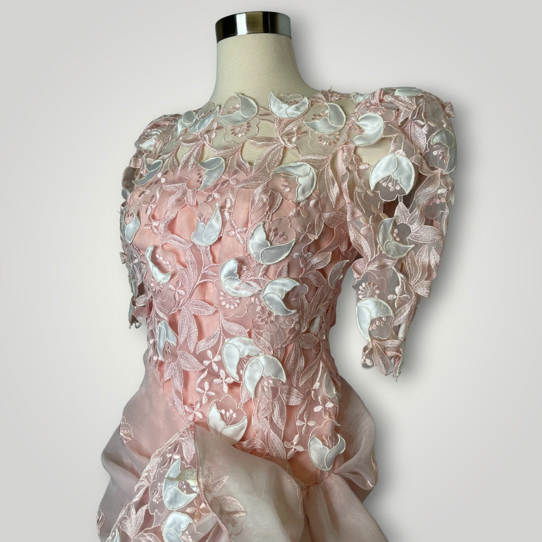 Vintage Gown 1980s 3D Floral Cutout Embroidered Pink USA Union Puffed Sleeve D1