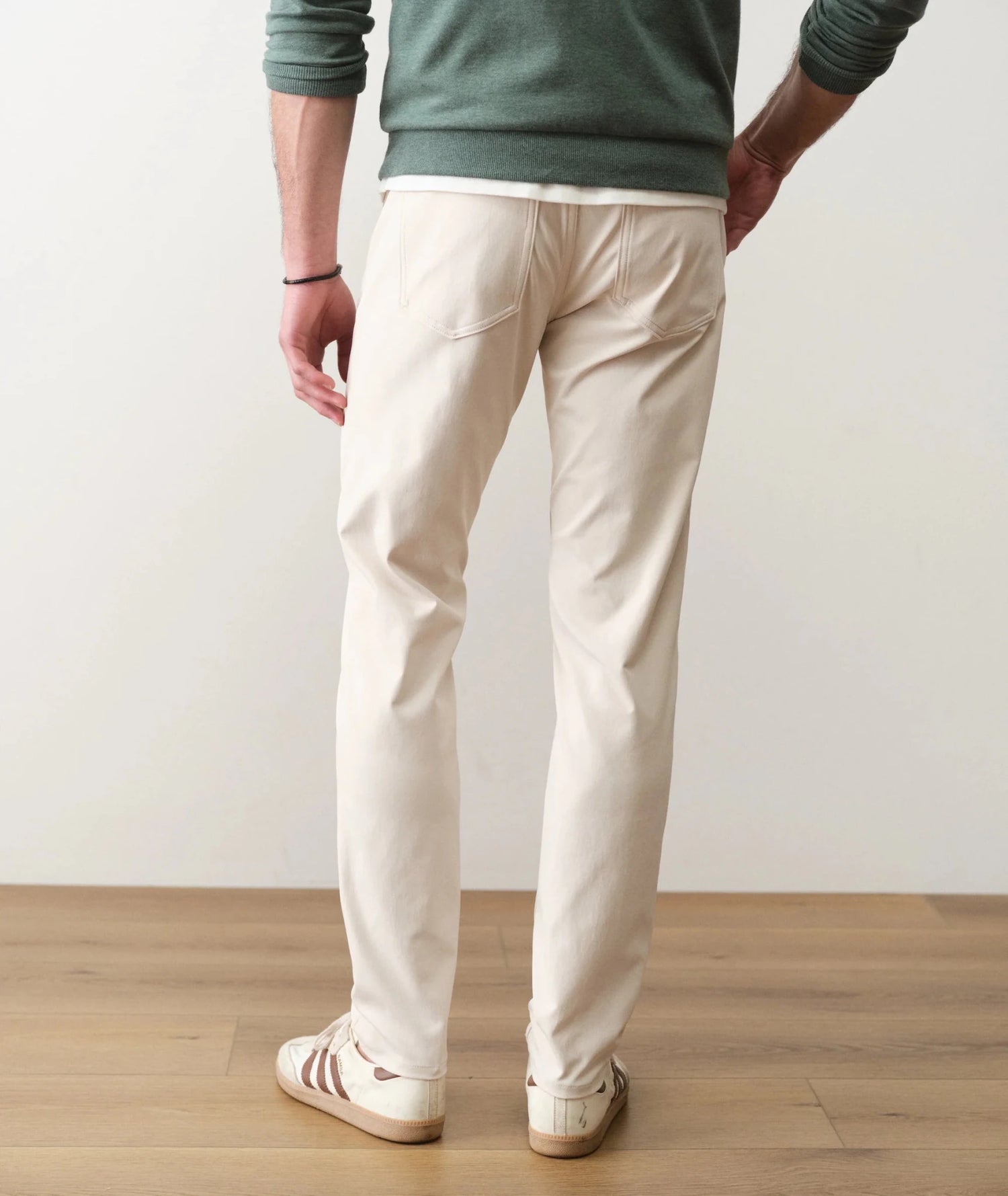 The 5 - Pocket Slim Straight Undercover Tech Pant - MST GoodsMarine Layer