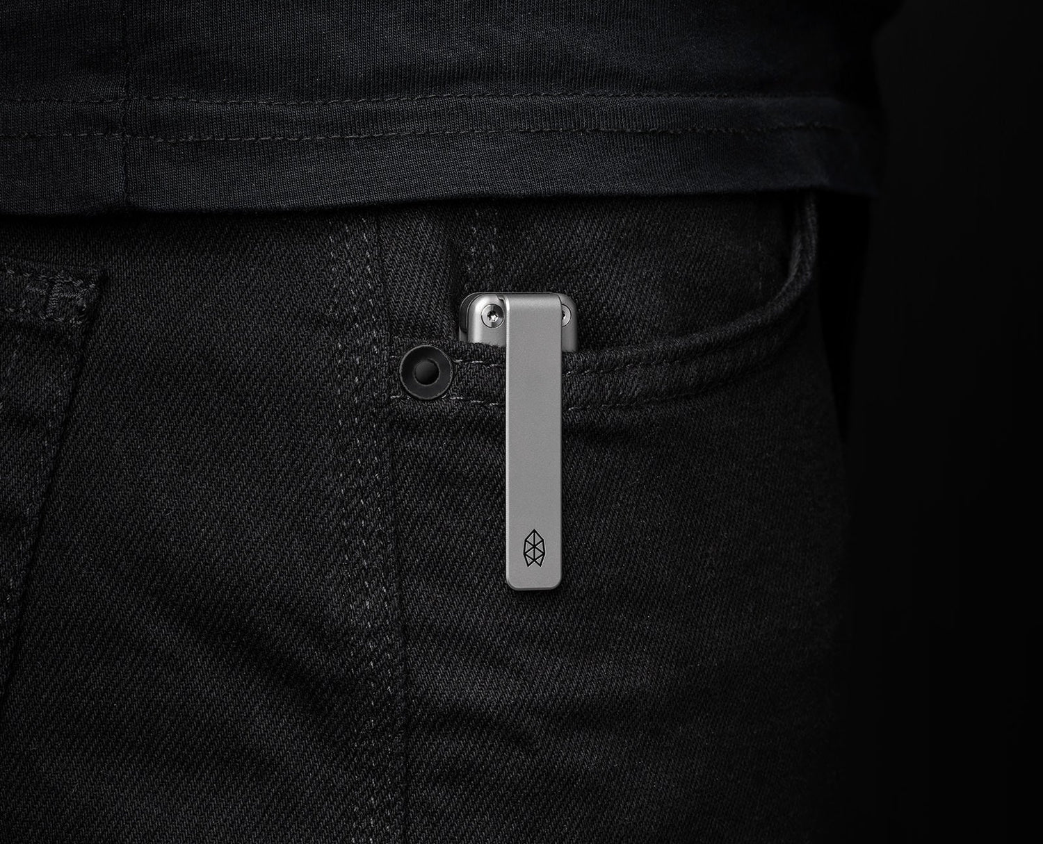 The Chapter 2 Knife - MST GoodsThe James Brand