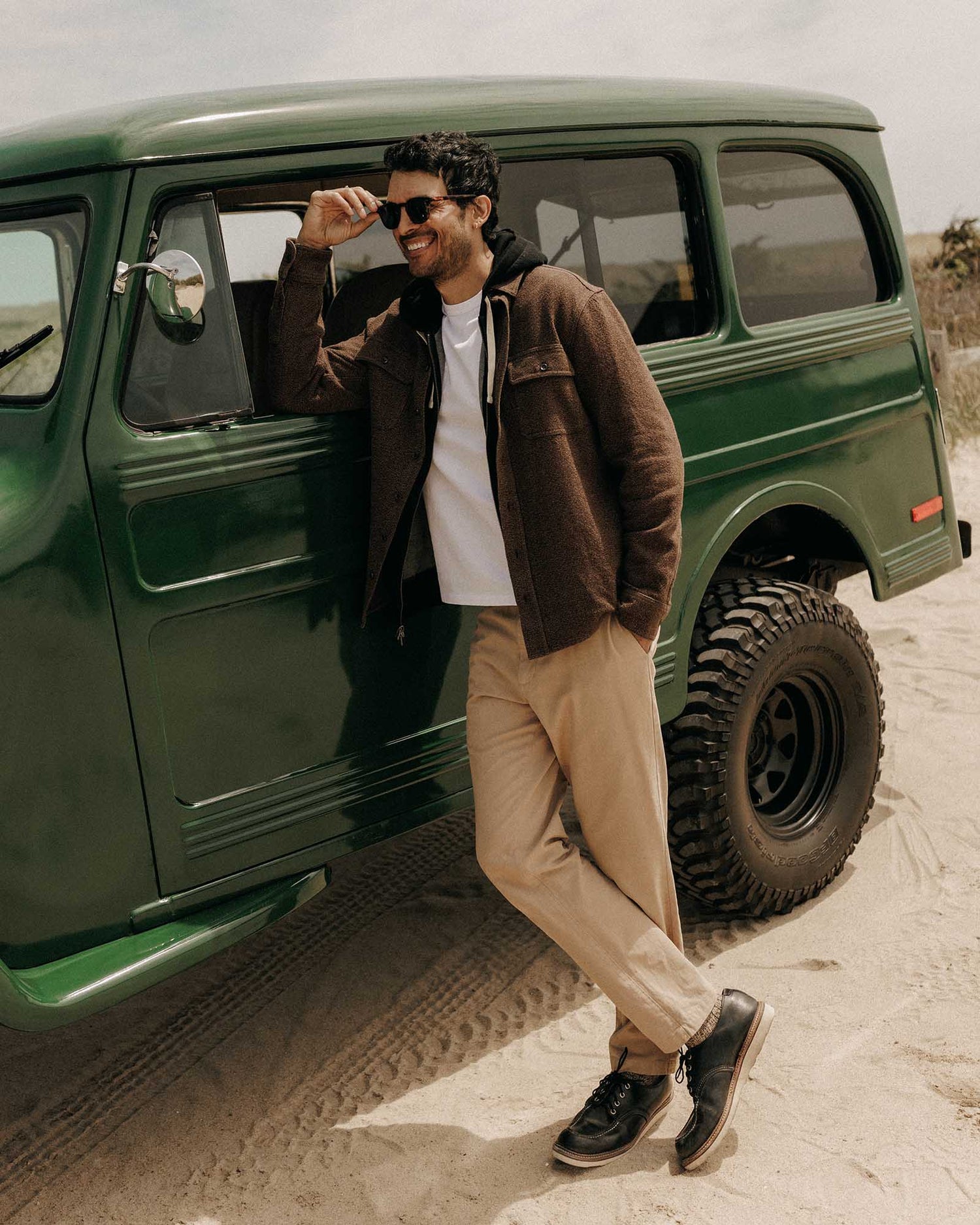 The Ledge Shirt in Black Coffee Linen Tweed - MST GoodsTaylor Stitch
