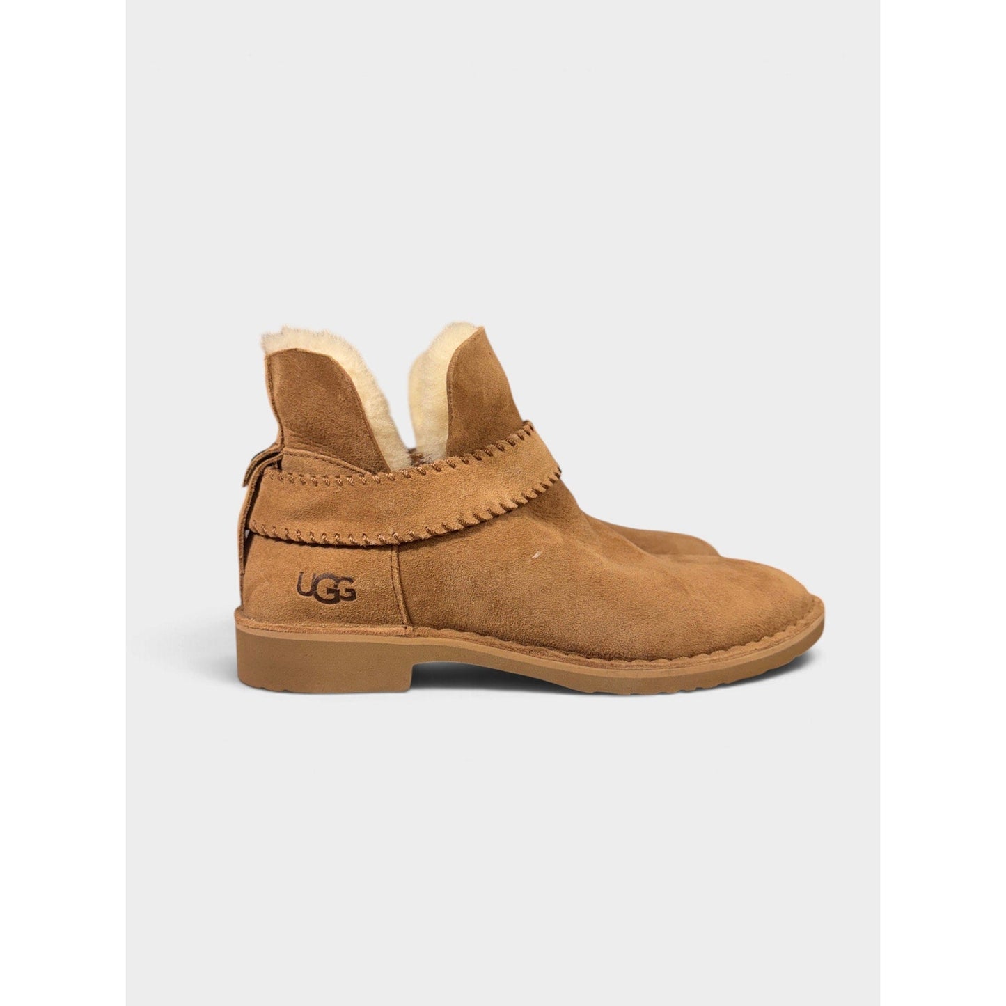 UGG McKay Chelsea Boot Sheepskin Women's 8.5 Brown Tank Chestnut - MST GoodsVintage