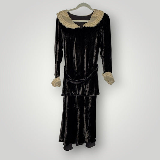 Vintage 1930s Dress Brown Velvet Belted Rhinestone Clasp Lace Collar S/M - MST GoodsHandmade