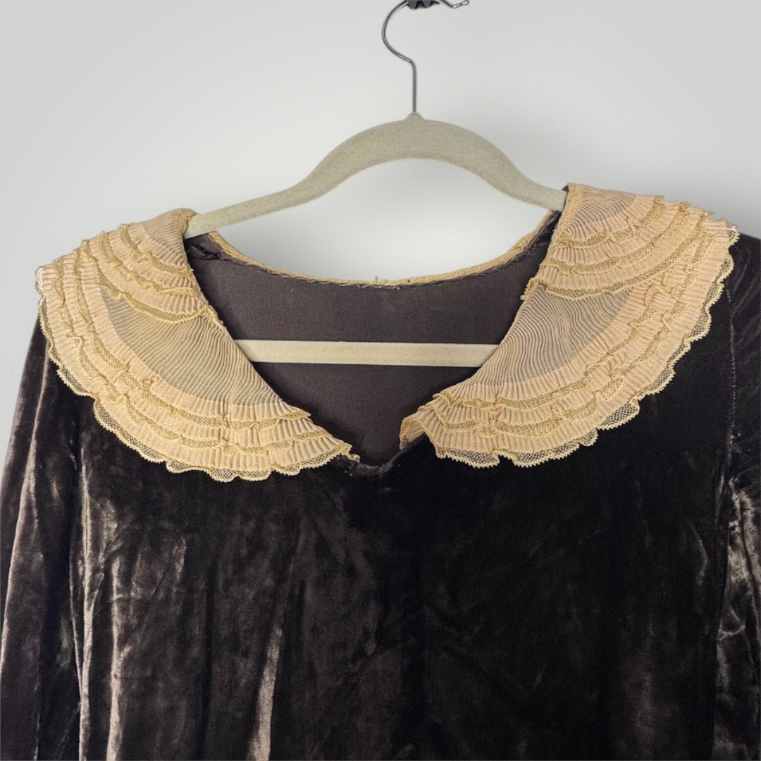 Vintage 1930s Dress Brown Velvet Belted Rhinestone Clasp Lace Collar S/M - MST GoodsHandmade