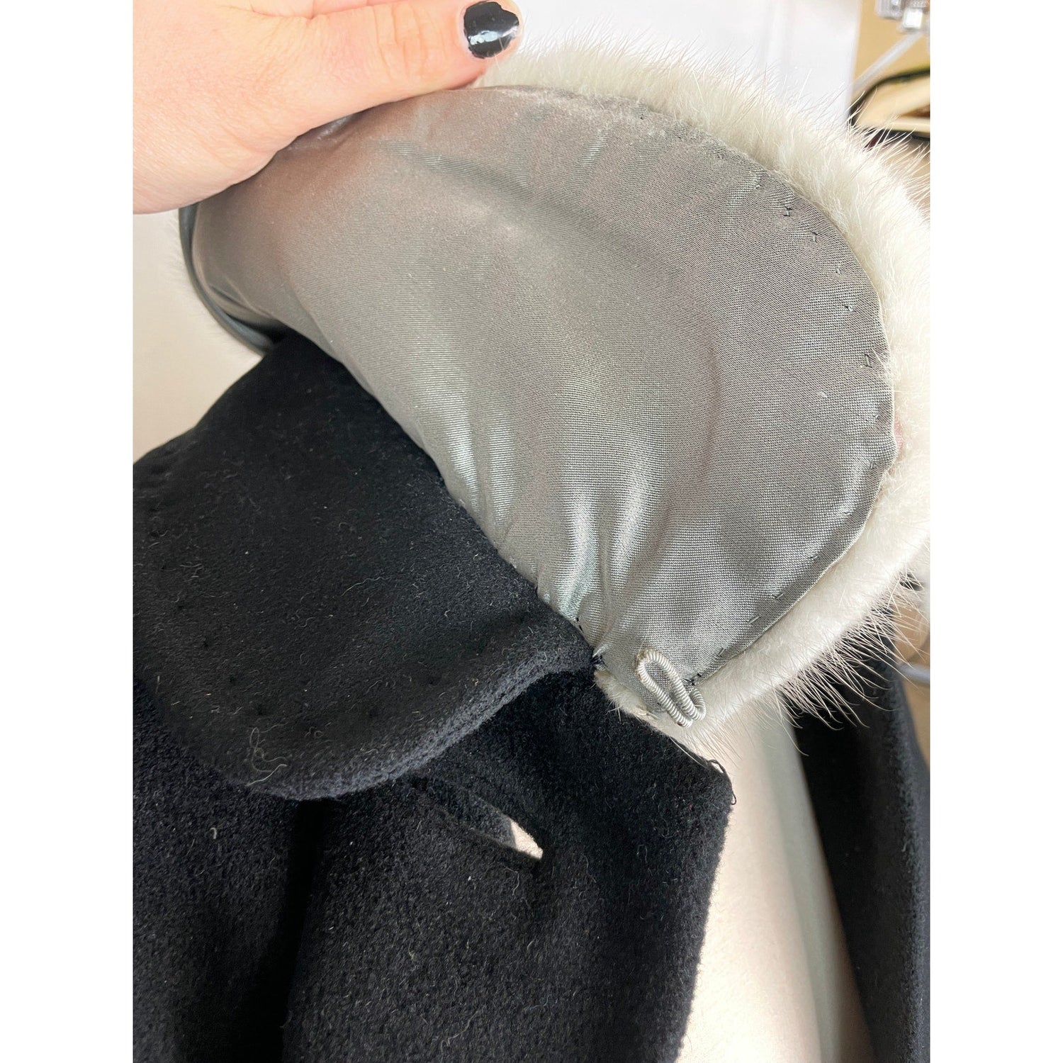 Vintage 1950s Black Cashmere Wool Coat Silver Gray Mink Fur Collar Rare Small/Med H - MST GoodsVintage