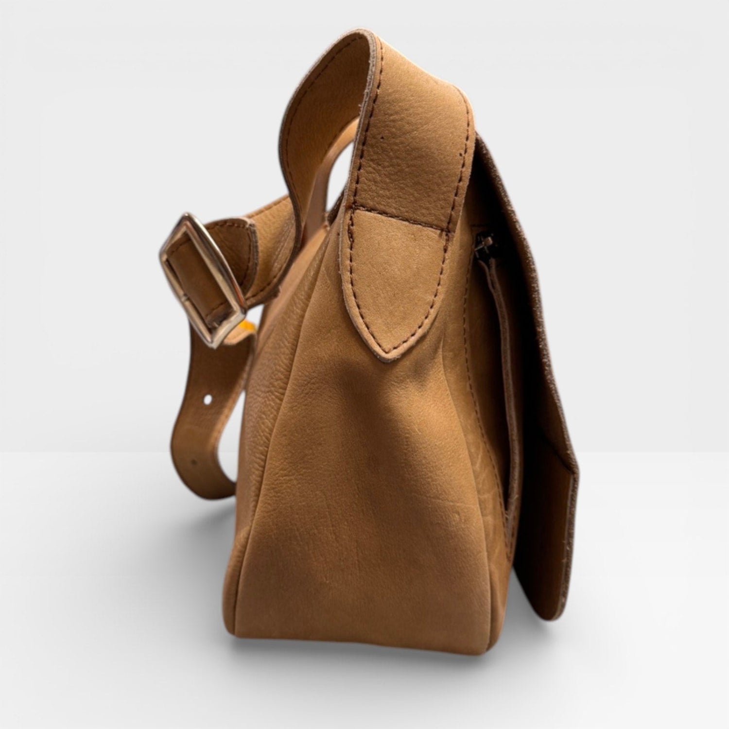 Vintage 1970s 1980s Genuine Leather Bag Purse Tan Flap Shoulder - MST GoodsVintage