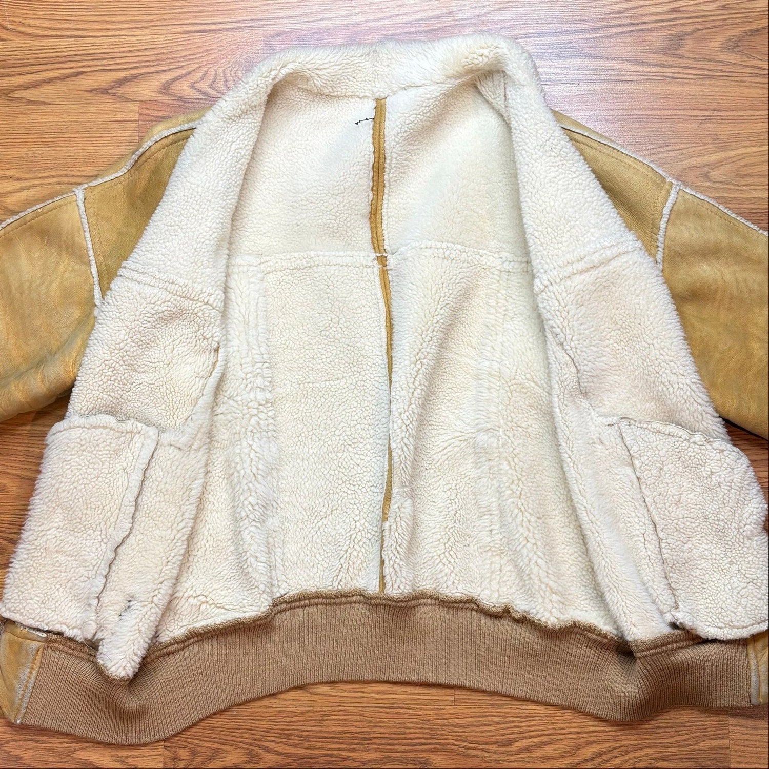 Vintage 1980s Suede Shearling Sheepskin Jacket Mens Large Tan Western Bomber - MST GoodsVintage