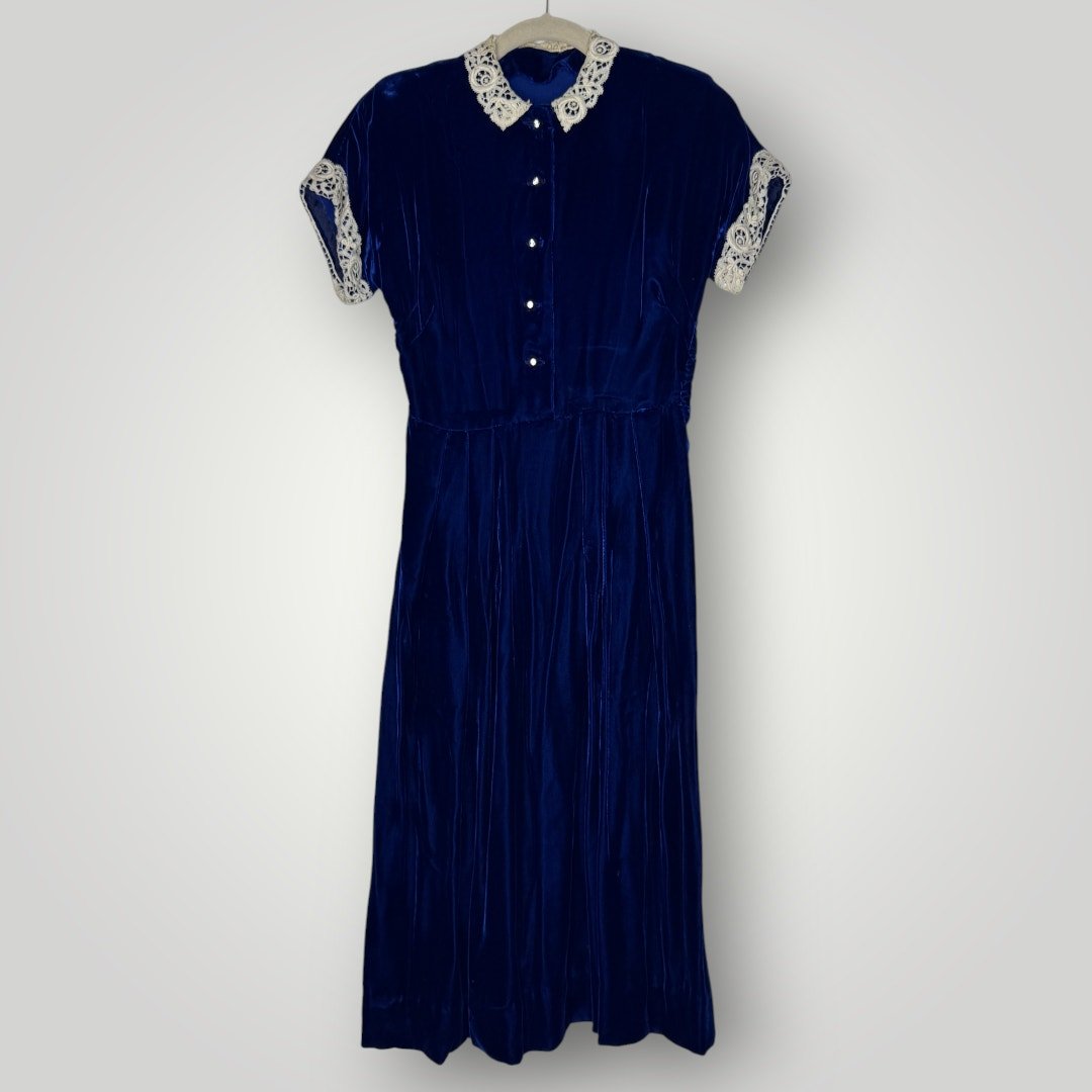 Vintage Dress 1940s Blue Velvet Lace Collar and Arm Rhinestone Button - MST GoodsHandmade