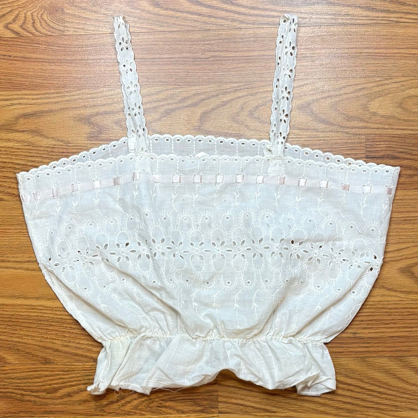 Vintage Eyelet Embroidered White Camisole Babydoll Tank Top Boho Coquette M - MST GoodsUnbranded