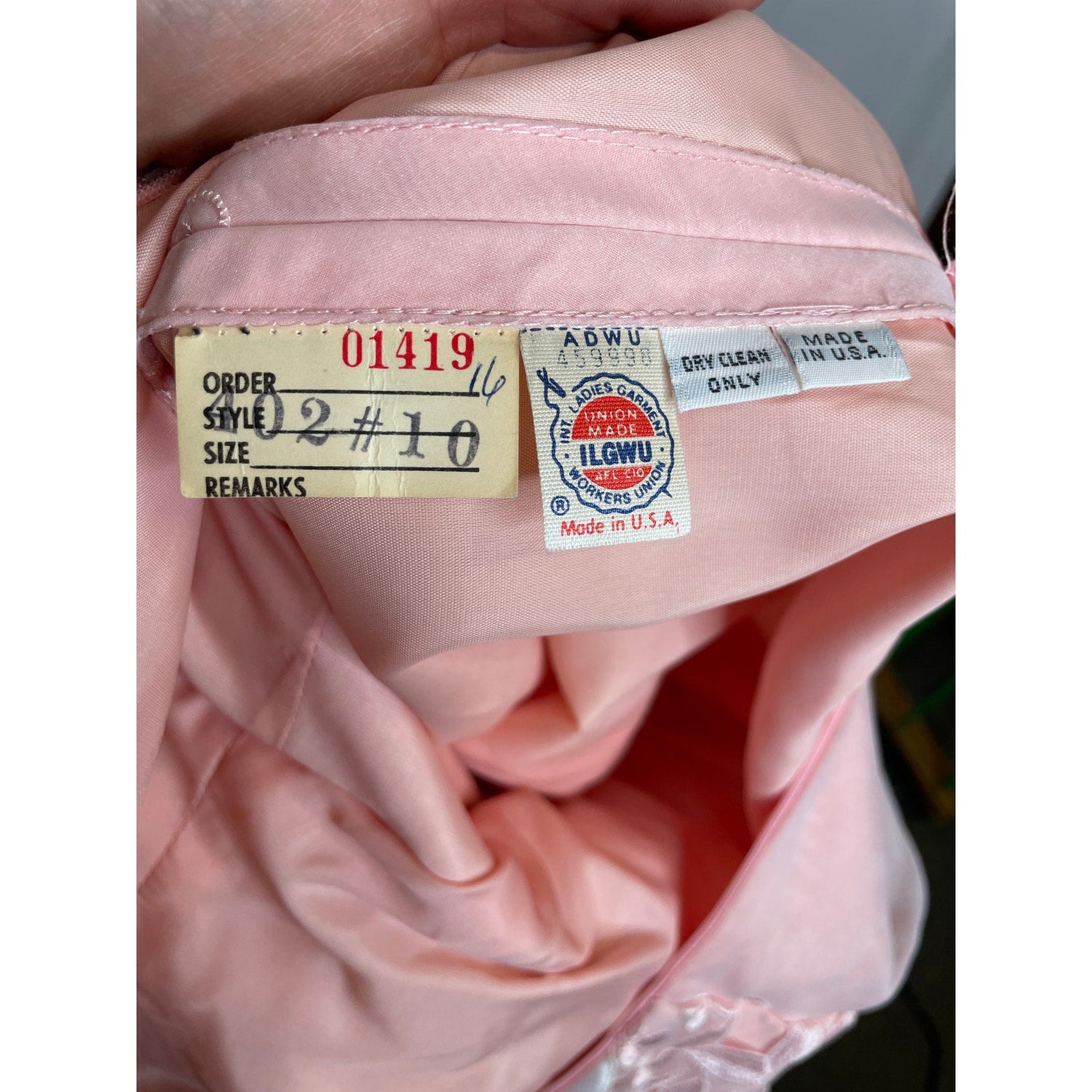 Vintage Gown 1980s 3D Floral Cutout Embroidered Pink USA Union Puffed Sleeve D1 - MST GoodsVintage