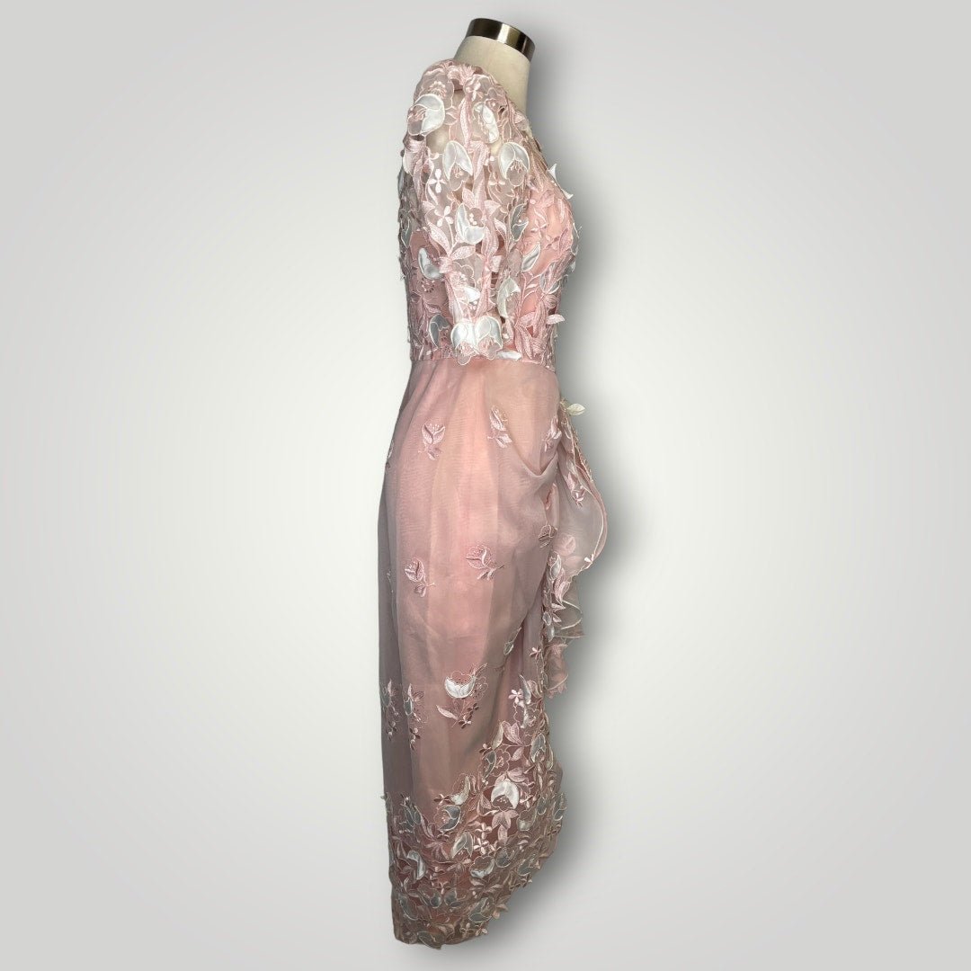 Vintage Gown 1980s 3D Floral Cutout Embroidered Pink USA Union Puffed Sleeve D1 - MST GoodsVintage