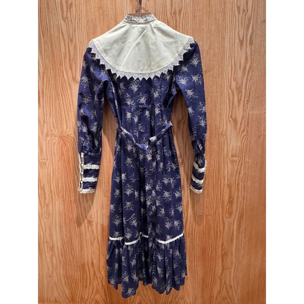 Vintage Gunne Sax by Jessica Prairie Dress Lace Blue Floral Collar 7 XS Buttons - MST GoodsJessica McClintock for Gunne Sax