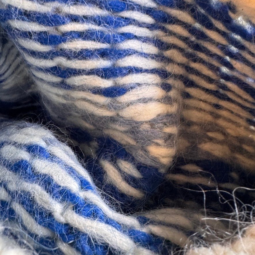 Vintage Handmade Icelandic Wool Sweater Blue White - MST GoodsVintage