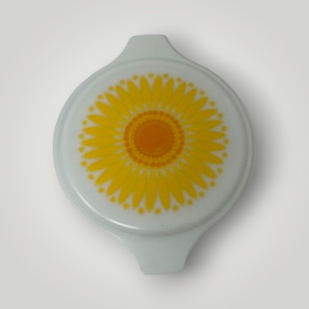 Vintage Pyrex Daisy Replacement Lid Flower Yellow 24-c 4 - MST GoodsPYREX