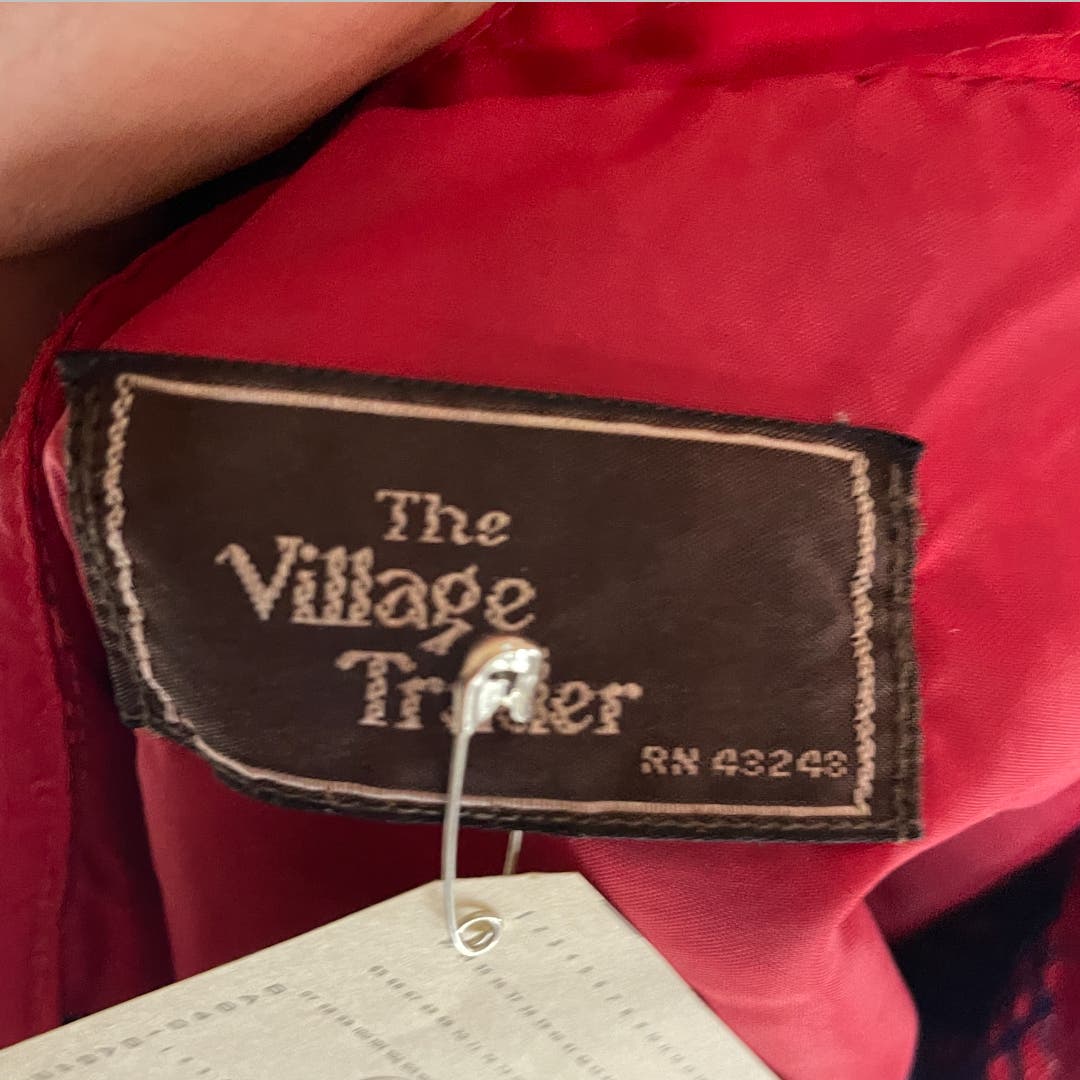Vintage Red Blue Plaid Flannel Village Trader 100% Acrylic Button Front Men's XL - MST GoodsThe Village Trader