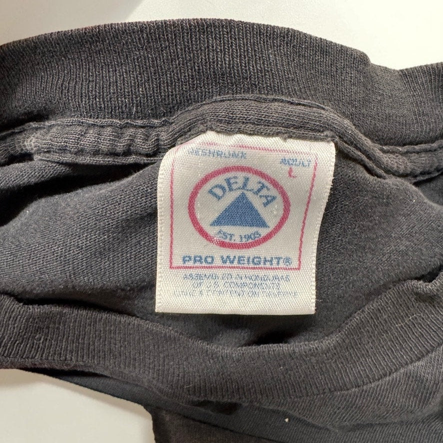 Vintage Top NEW Stone Cold Steve Austin WWF Don't Trust Steve Austin Men's L - MST GoodsDelta