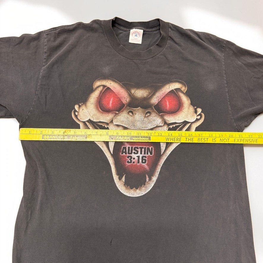 Vintage Top NEW Stone Cold Steve Austin WWF Don't Trust Steve Austin Men's L - MST GoodsDelta