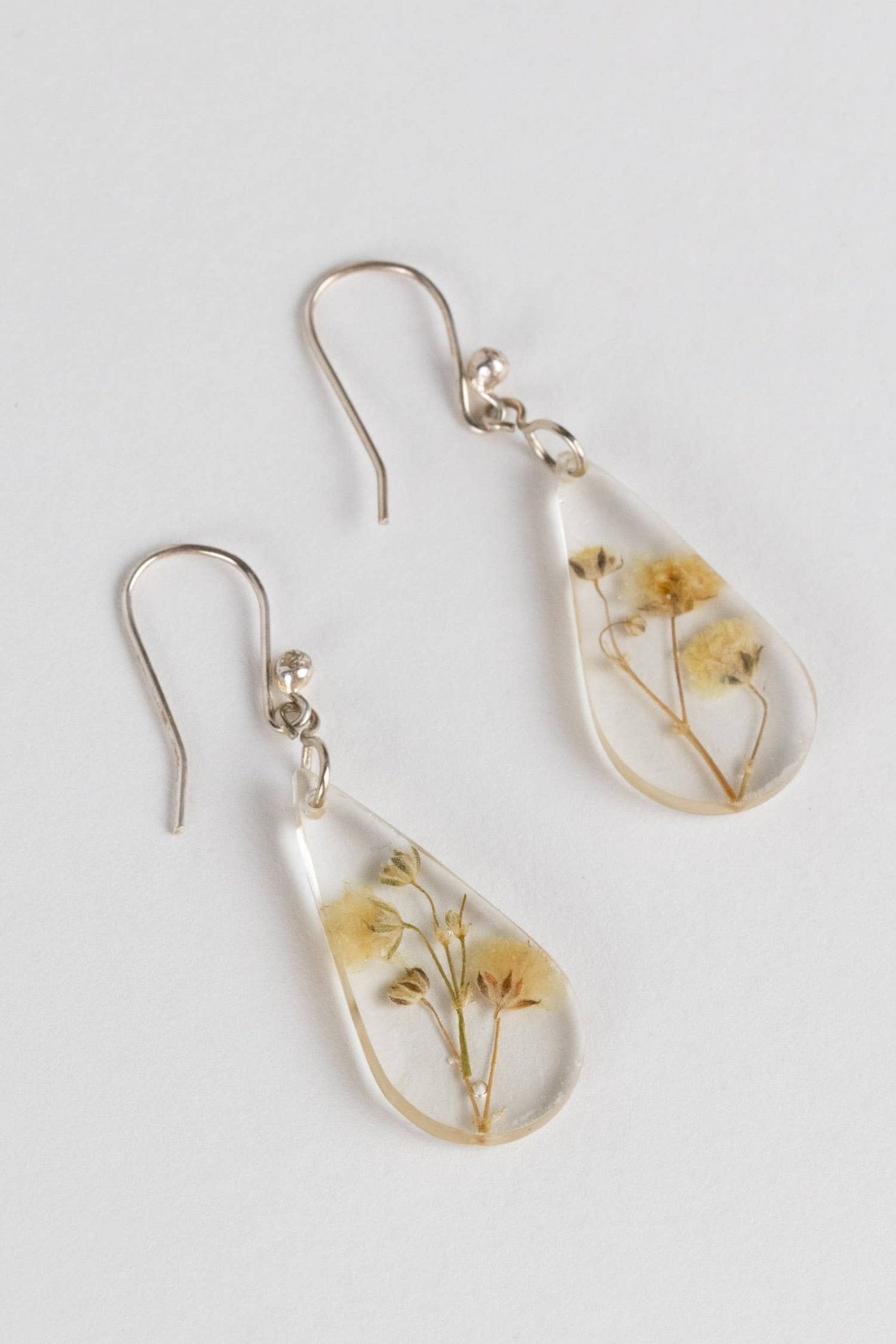 White Rain Flower Earrings - MST GoodsTen Thousand Villages