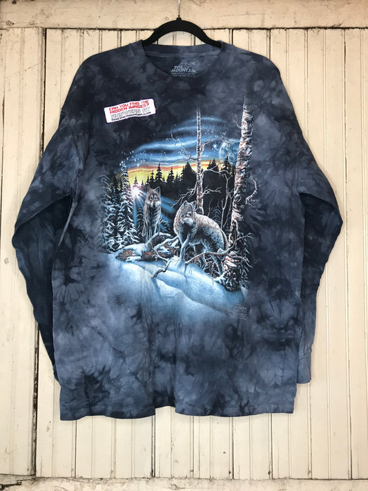 Wolves Graphic Long Sleeve