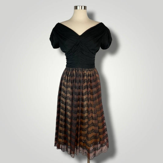 Vtg Vintage 1940s Naturally Natlynn Cocktail Dress Black Ruched V Neck and Back b116
