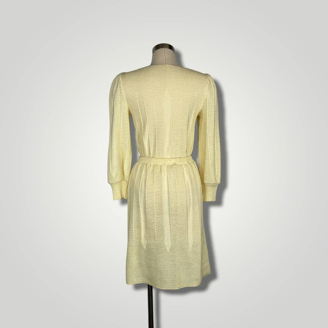 Vintage 1970s Does 1940s Knit Skirt Set Yellow M/L 2 Piece Puffed Sleeve B103