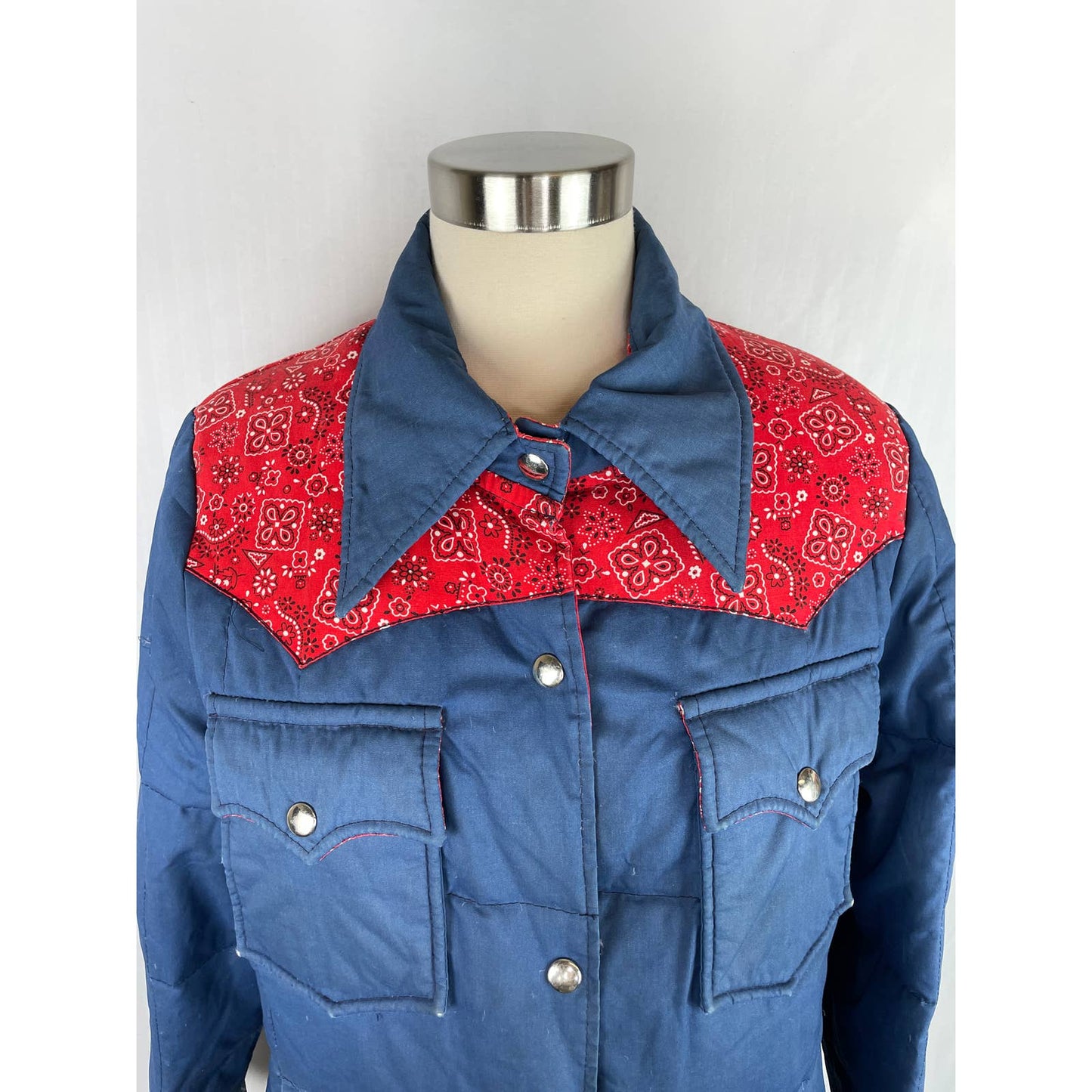 Vintage 1980s Blue Red Bandana Coat Down Puffer Dagger Collar Snap Vtg tjc110