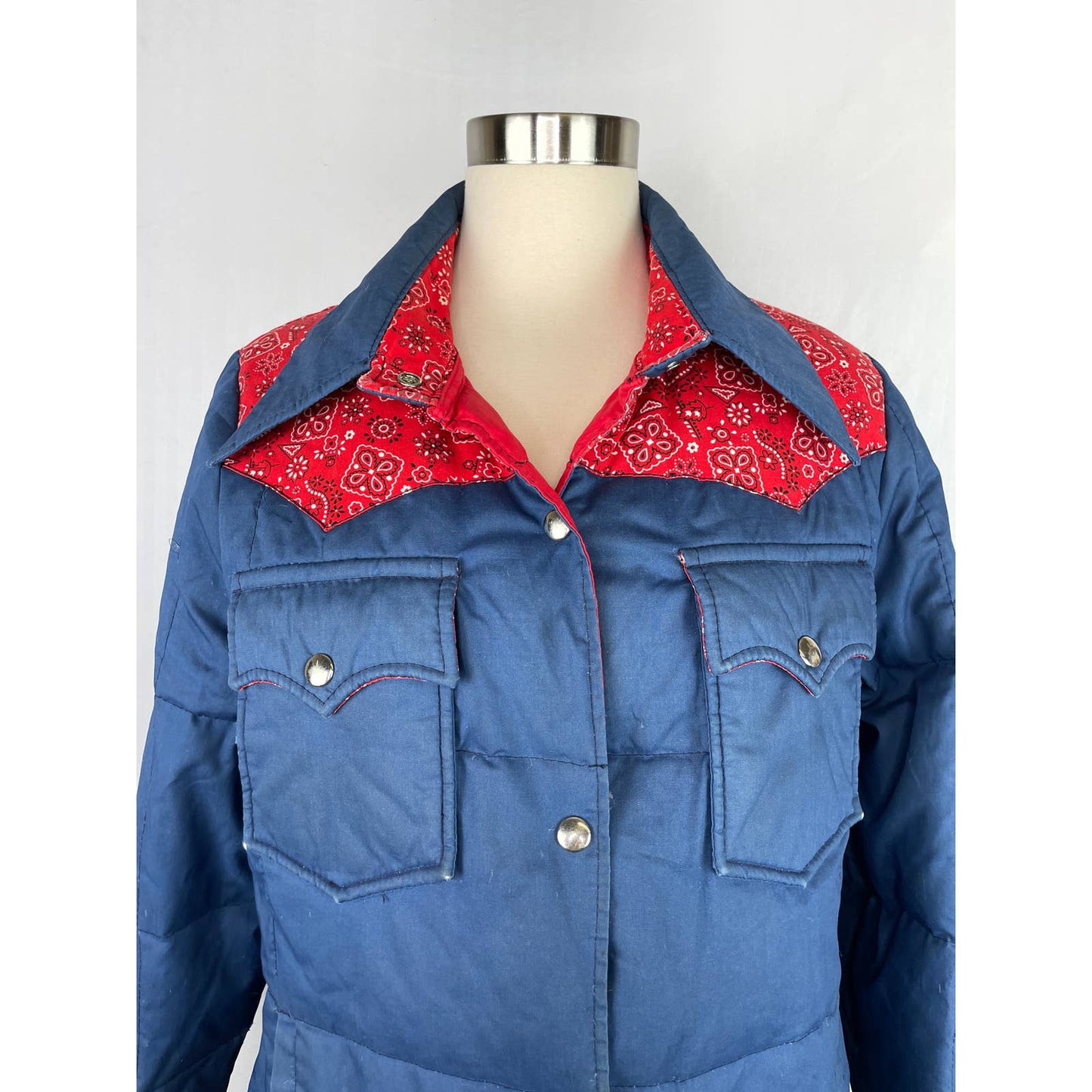 Vintage 1980s Blue Red Bandana Coat Down Puffer Dagger Collar Snap Vtg tjc110