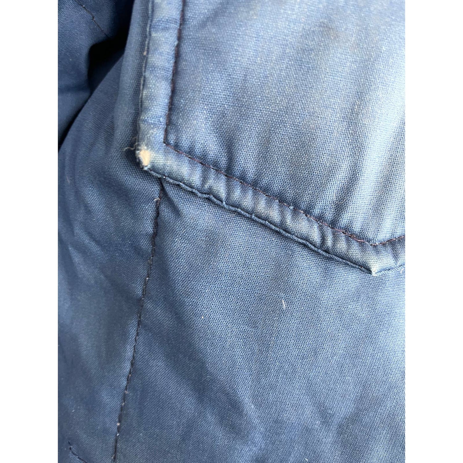 Vintage 1980s Blue Red Bandana Coat Down Puffer Dagger Collar Snap Vtg tjc110 - MST GoodsVintage